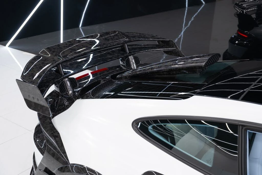 2025 Porsche 992 Turbo - Image 17 of 31