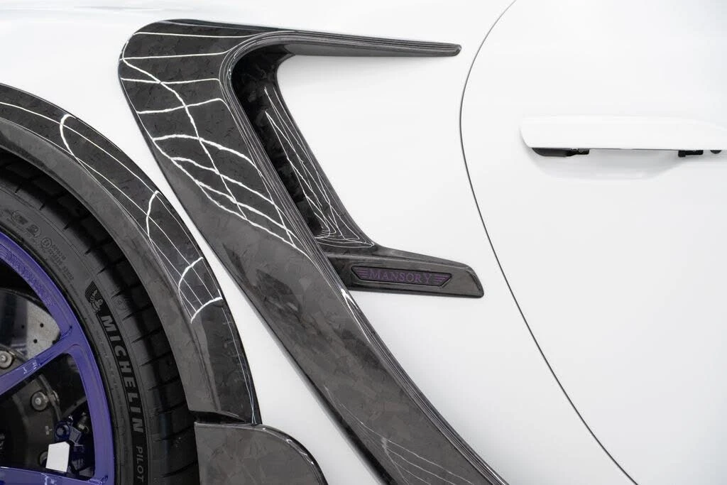 2025 Porsche 992 Turbo - Image 16 of 31