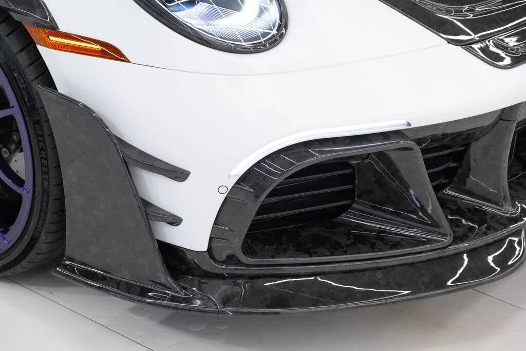 2025 Porsche 992 Turbo - Image 27 of 31