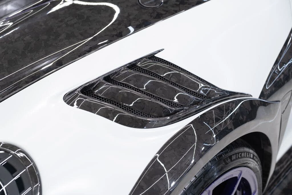 2025 Porsche 992 Turbo - Image 31 of 31