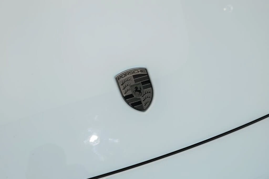2025 Porsche 992 Turbo - Image 18 of 31
