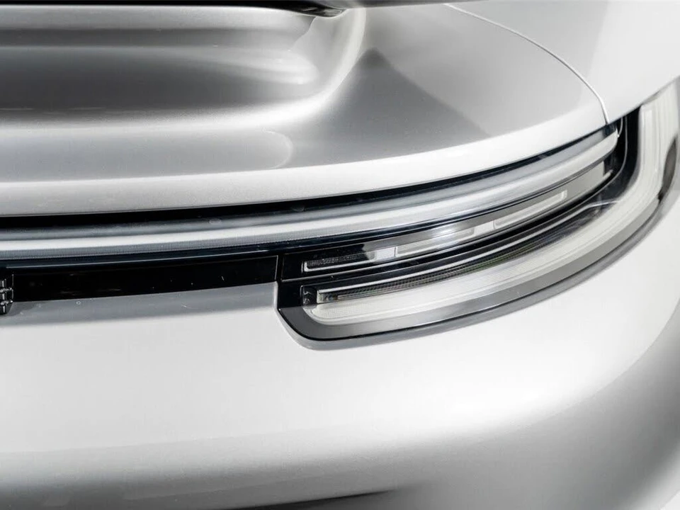 2025 Porsche 992 Turbo - Image 13 of 31