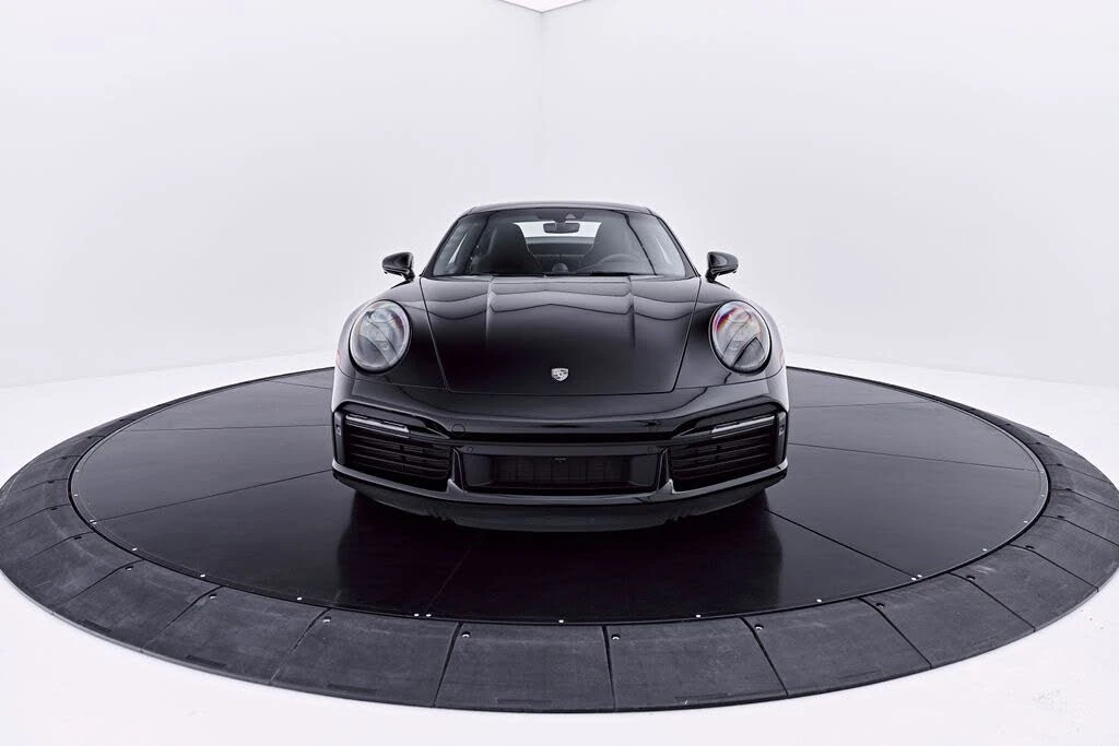 2025 Porsche 992 Turbo - Image 28 of 31