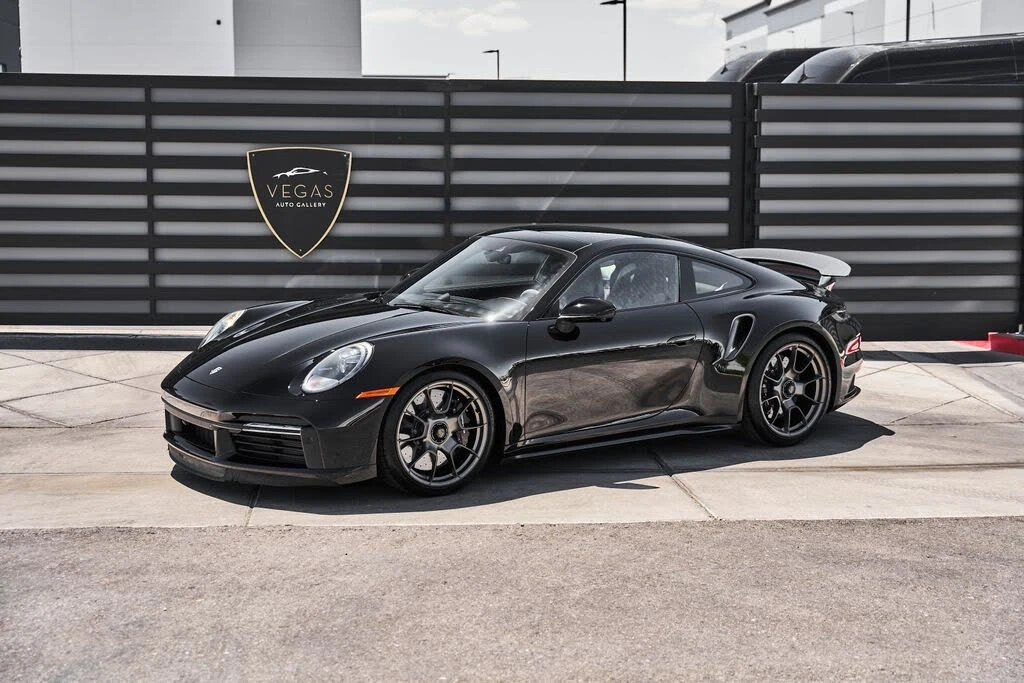 2025 Porsche 992 Turbo - Image 5 of 31