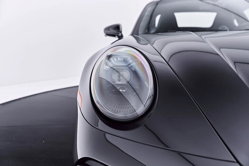 2025 Porsche 992 Turbo - Image 12 of 31