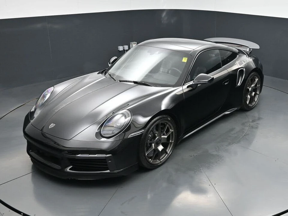2025 Porsche 992 Turbo - Image 14 of 31