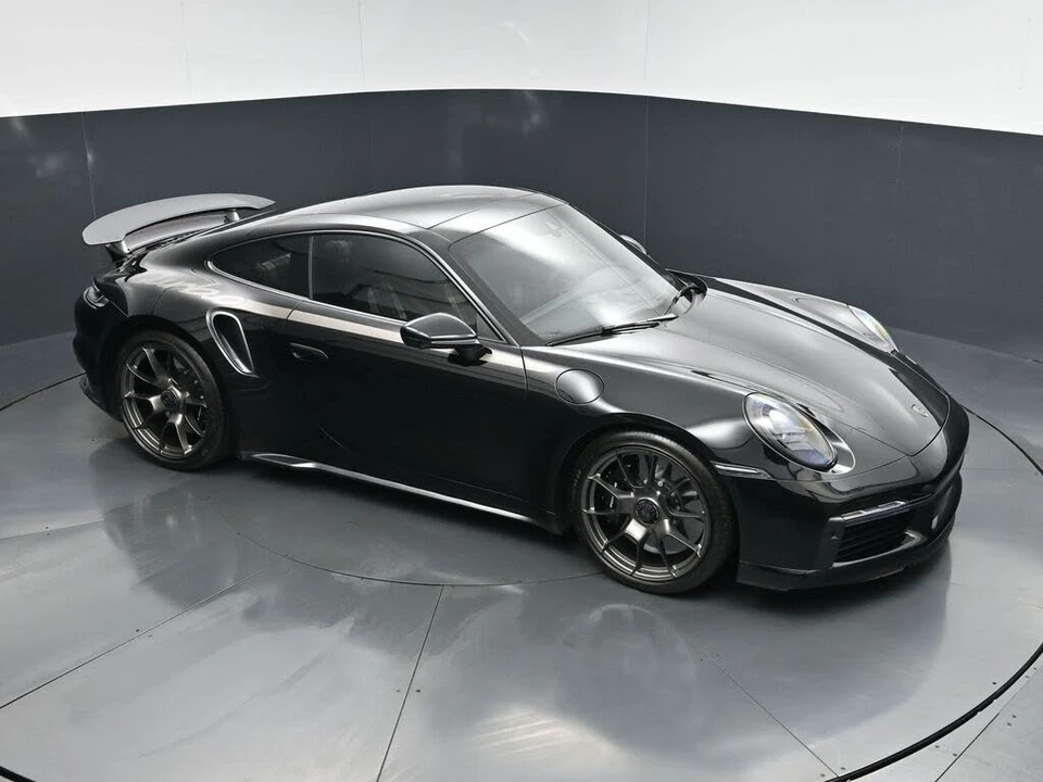 2025 Porsche 992 Turbo - Image 20 of 31