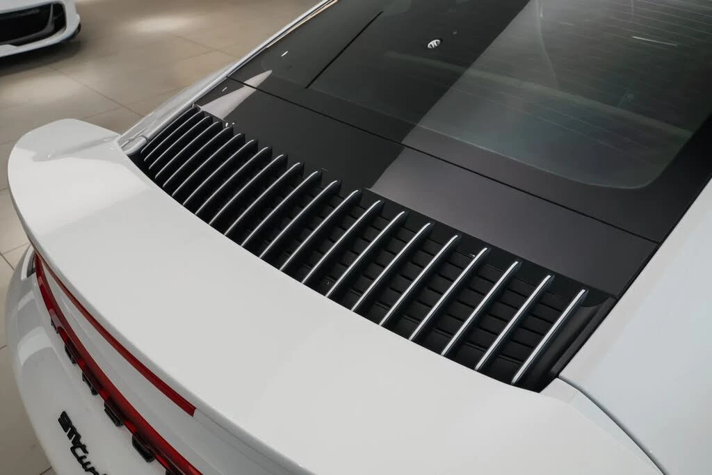 2025 Porsche 992 Turbo - Image 14 of 31