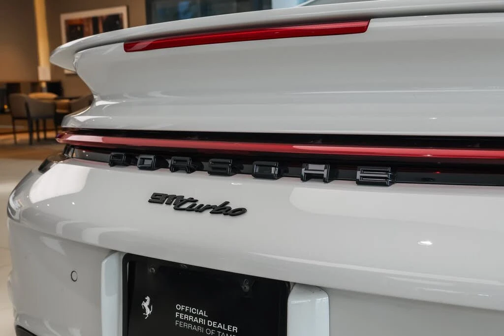 2025 Porsche 992 Turbo - Image 25 of 31