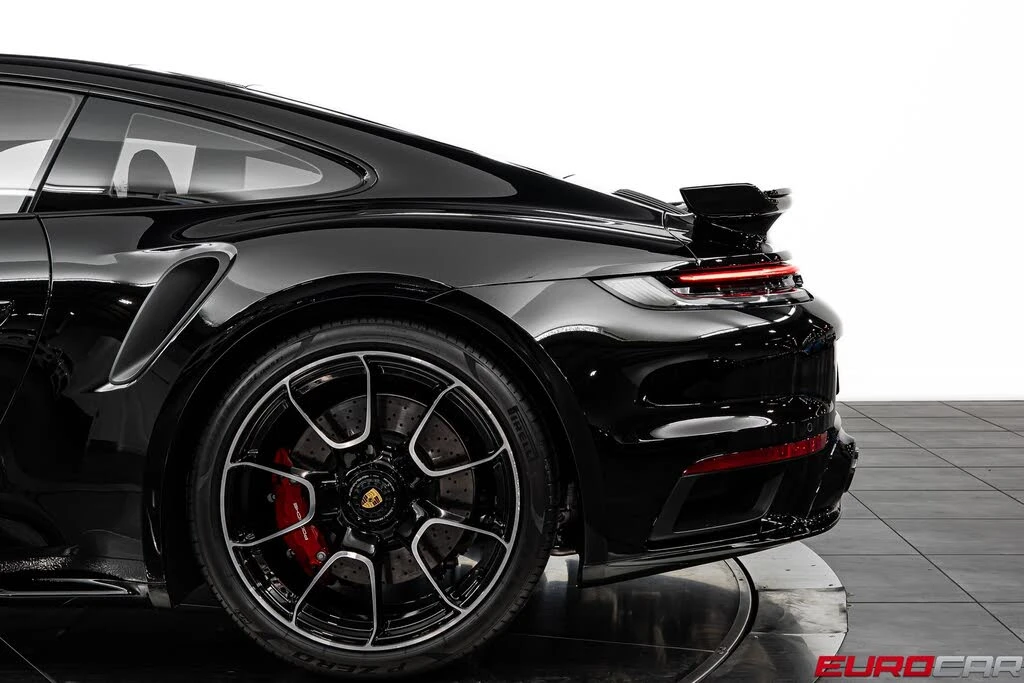 2025 Porsche 992 Turbo - Image 16 of 31