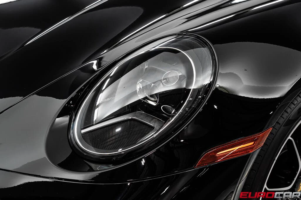 2025 Porsche 992 Turbo - Image 12 of 31