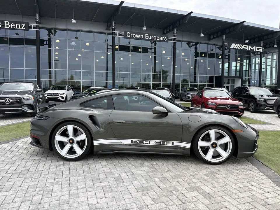 2025 Porsche 992 Turbo - Image 6 of 30