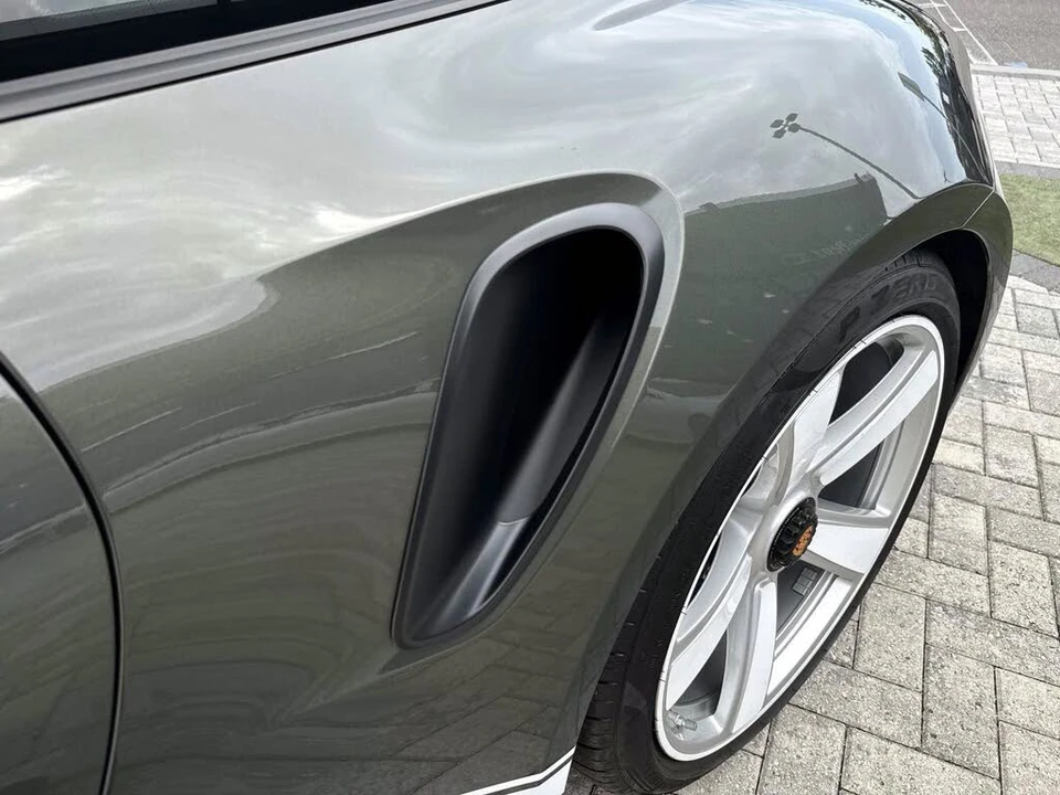 2025 Porsche 992 Turbo - Image 13 of 30