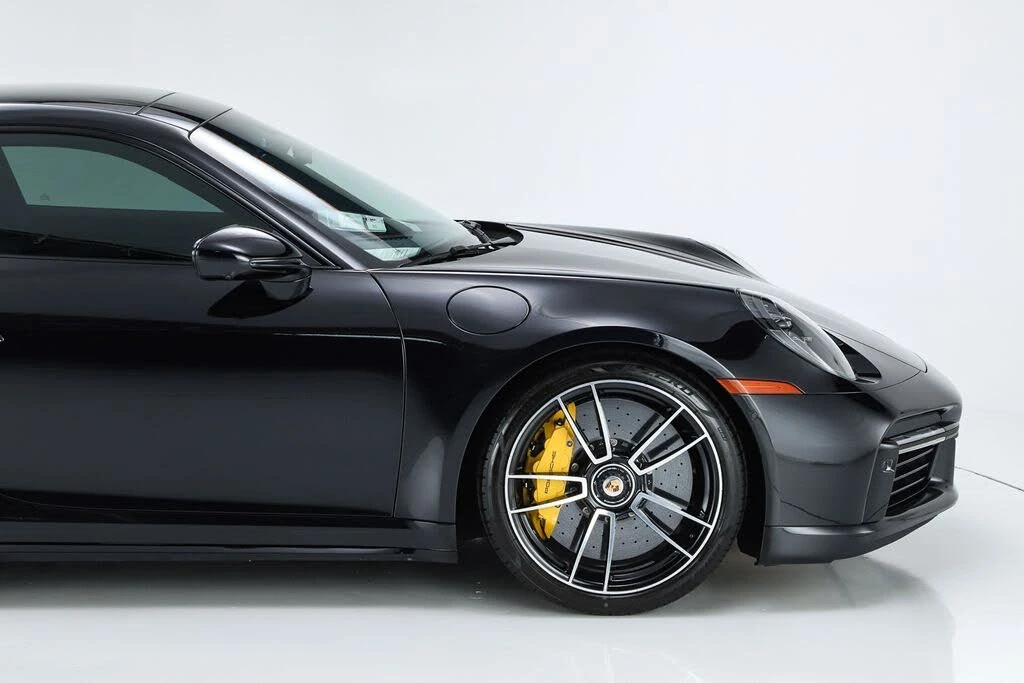 2025 Porsche 992 Turbo - Image 27 of 31