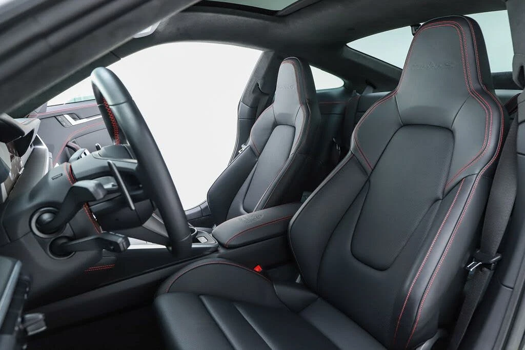 2025 Porsche 992 Turbo - Image 5 of 31