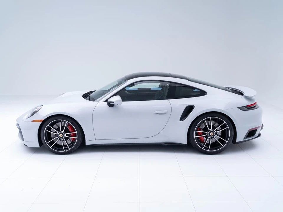 2025 Porsche 992 Turbo - Image 2 of 31