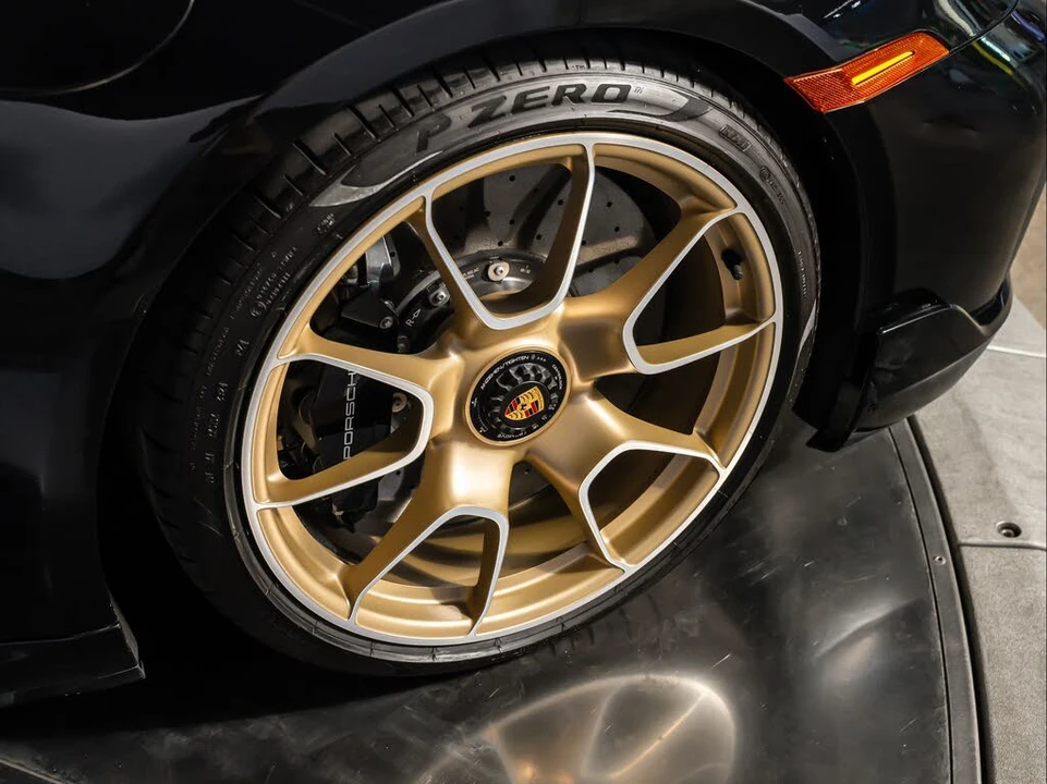 2025 Porsche 992 Turbo - Image 14 of 31