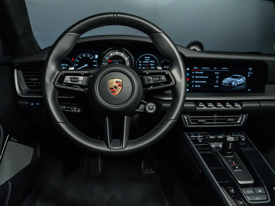 2025 Porsche 992 Turbo - Image 18 of 31