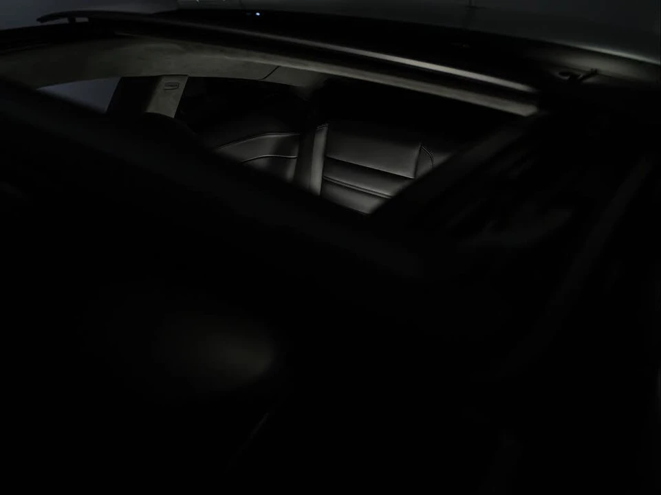2025 Porsche 992 Turbo - Image 16 of 31
