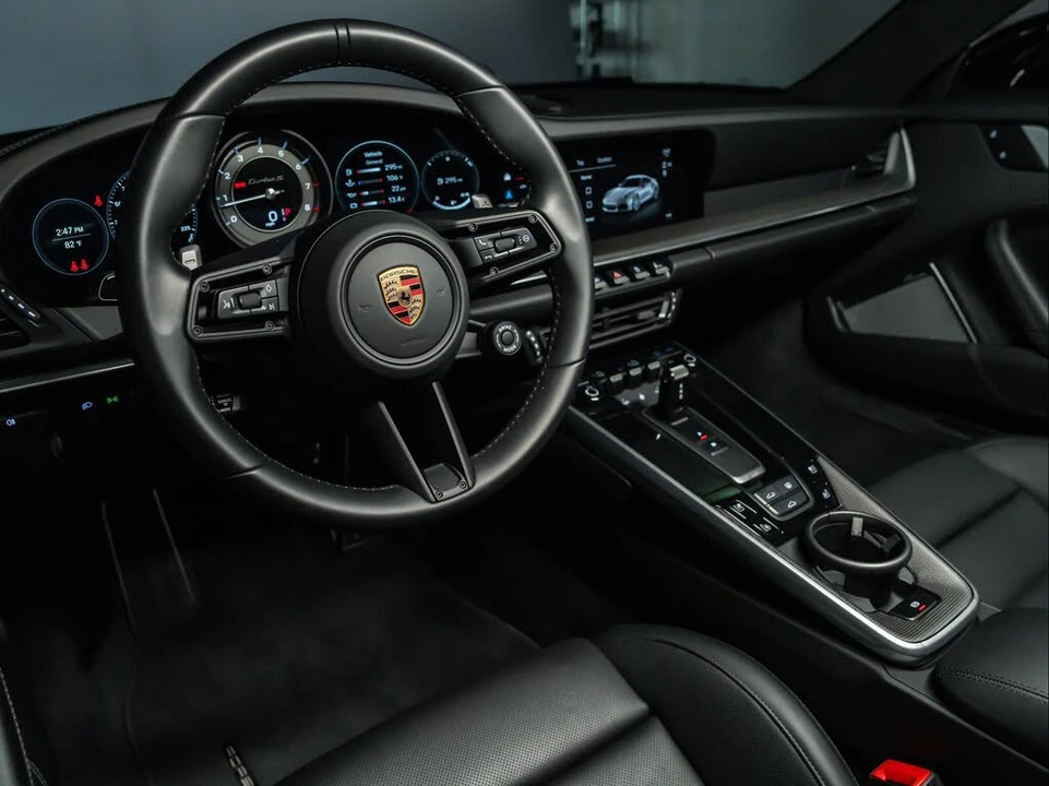 2025 Porsche 992 Turbo - Image 4 of 31
