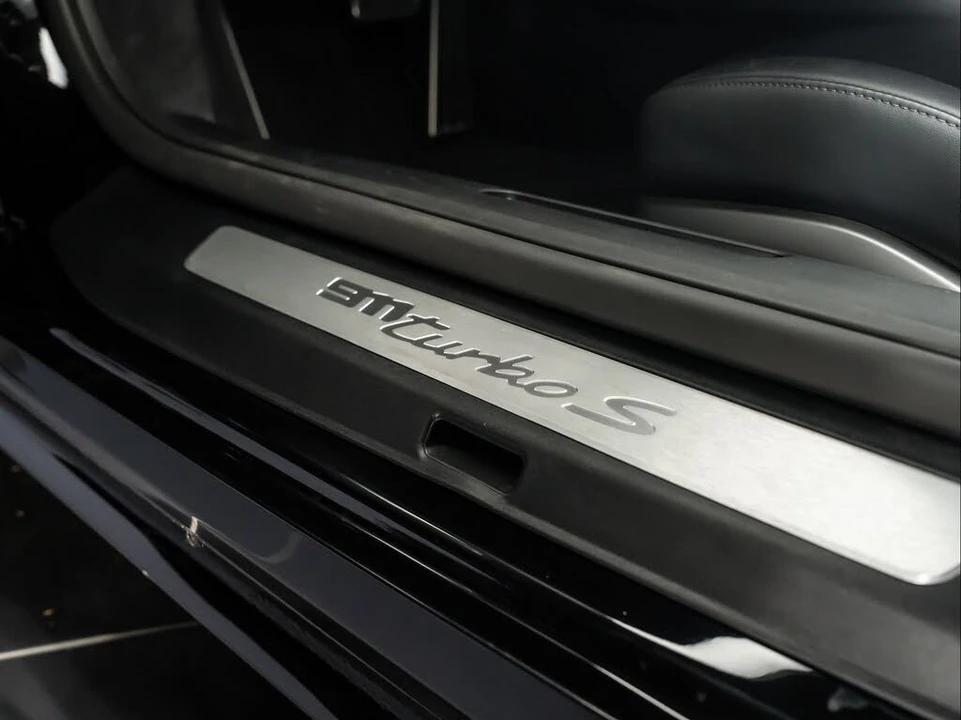 2025 Porsche 992 Turbo - Image 23 of 31