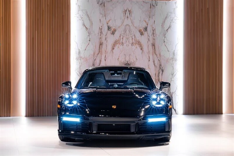 2025 Porsche 992 Turbo - Image 2 of 28