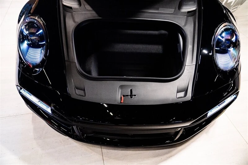 2025 Porsche 992 Turbo - Image 17 of 28