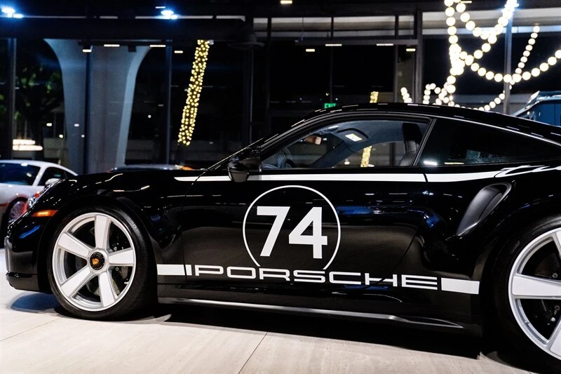 2025 Porsche 992 Turbo - Image 21 of 28