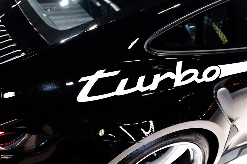 2025 Porsche 992 Turbo - Image 24 of 28