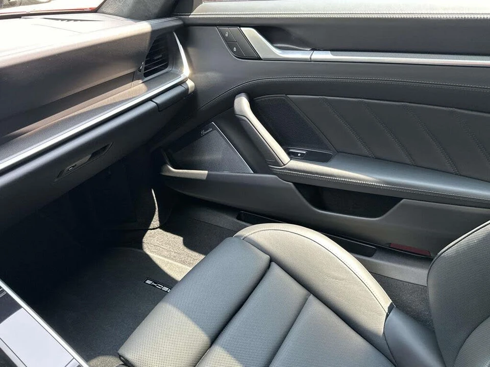 2025 Porsche 992 Turbo - Image 29 of 29