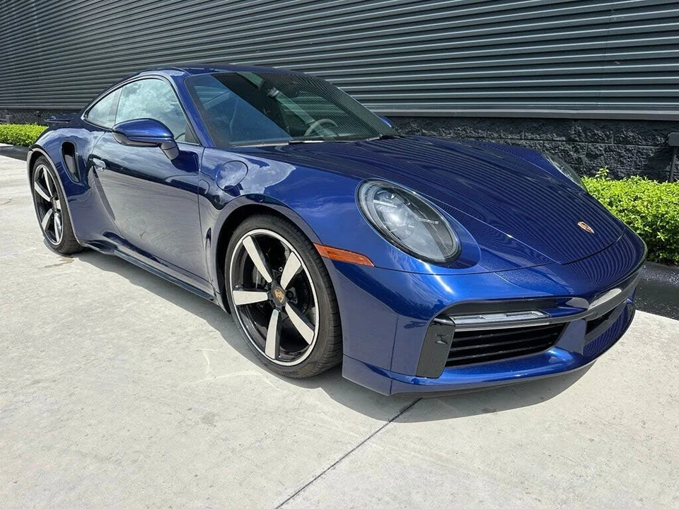 2025 Porsche 992 Turbo - Image 12 of 31