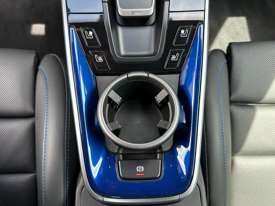 2025 Porsche 992 Turbo - Image 30 of 31