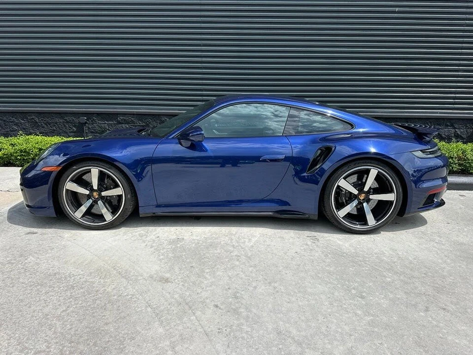 2025 Porsche 992 Turbo - Image 2 of 31