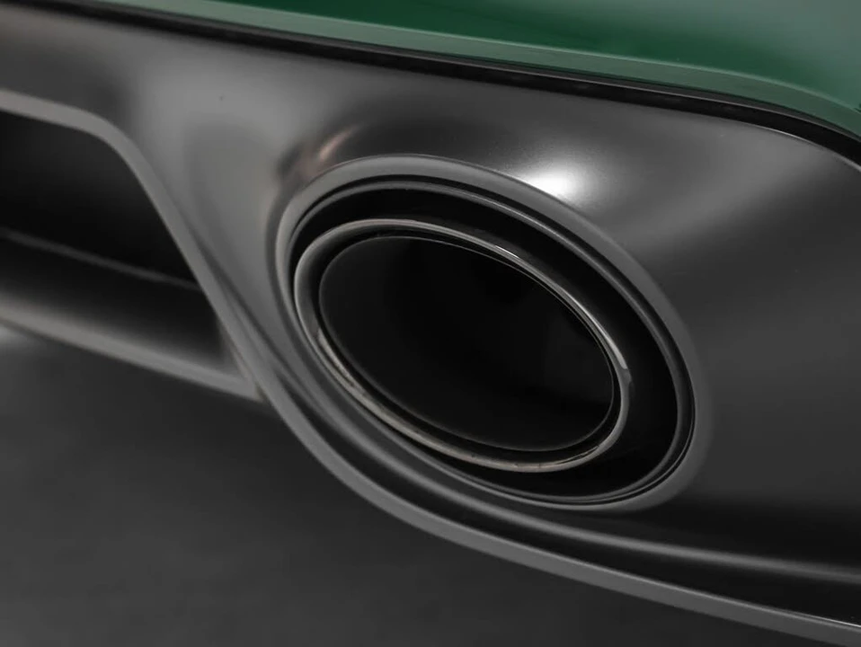 2025 Porsche 992 Turbo - Image 27 of 31