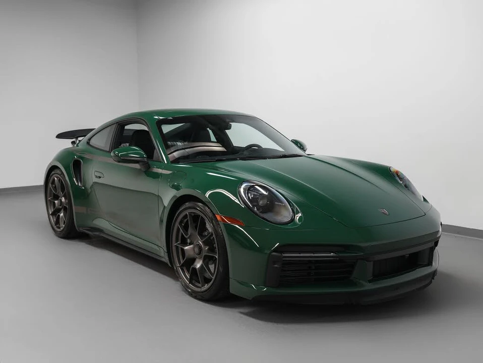2025 Porsche 992 Turbo - Image 10 of 31