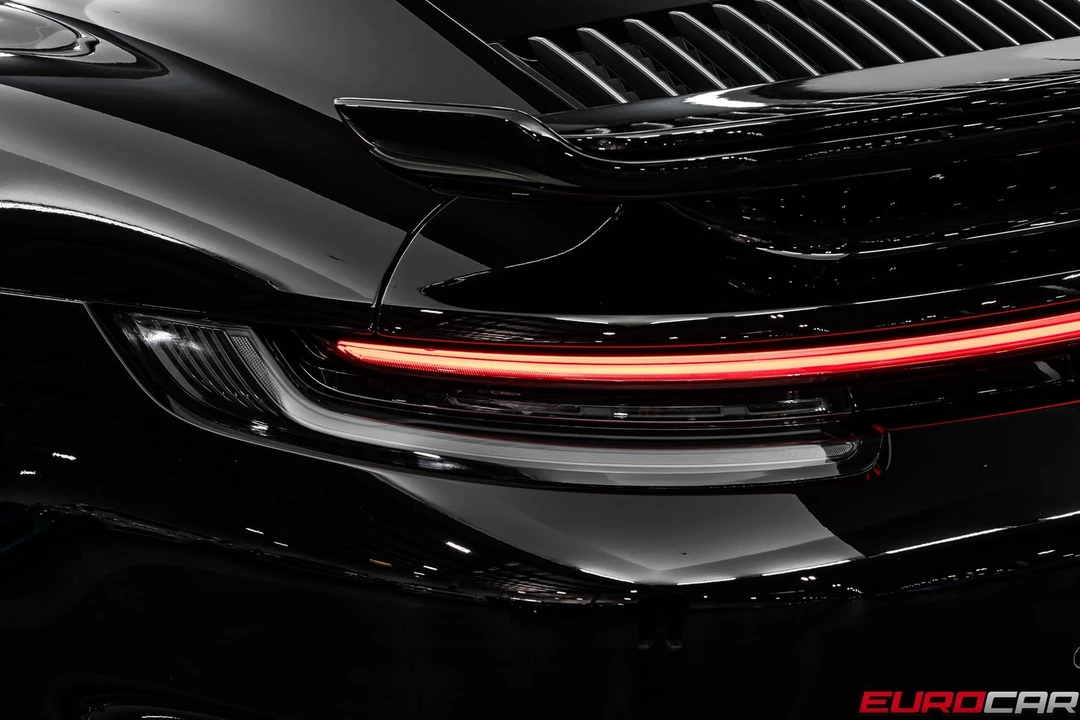 2025 Porsche 992 Turbo - Image 19 of 31