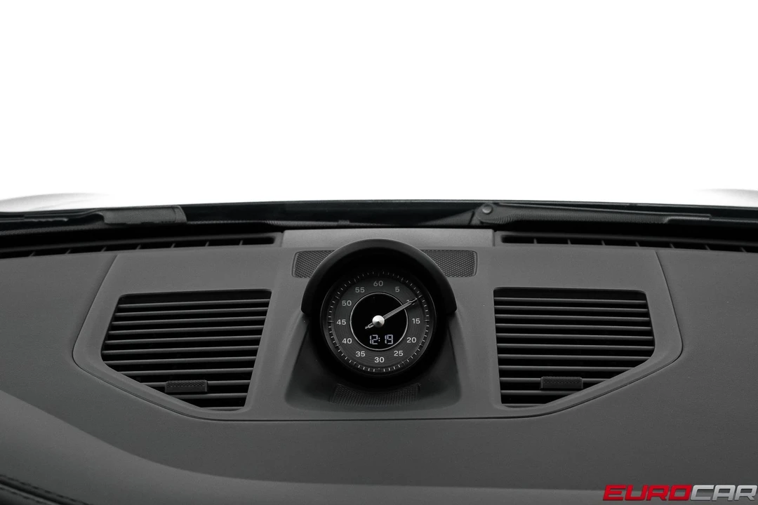2025 Porsche 992 Turbo - Image 29 of 31