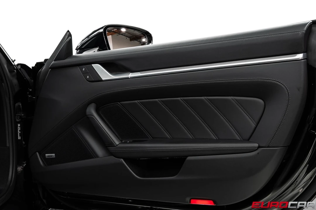 2025 Porsche 992 Turbo - Image 24 of 31