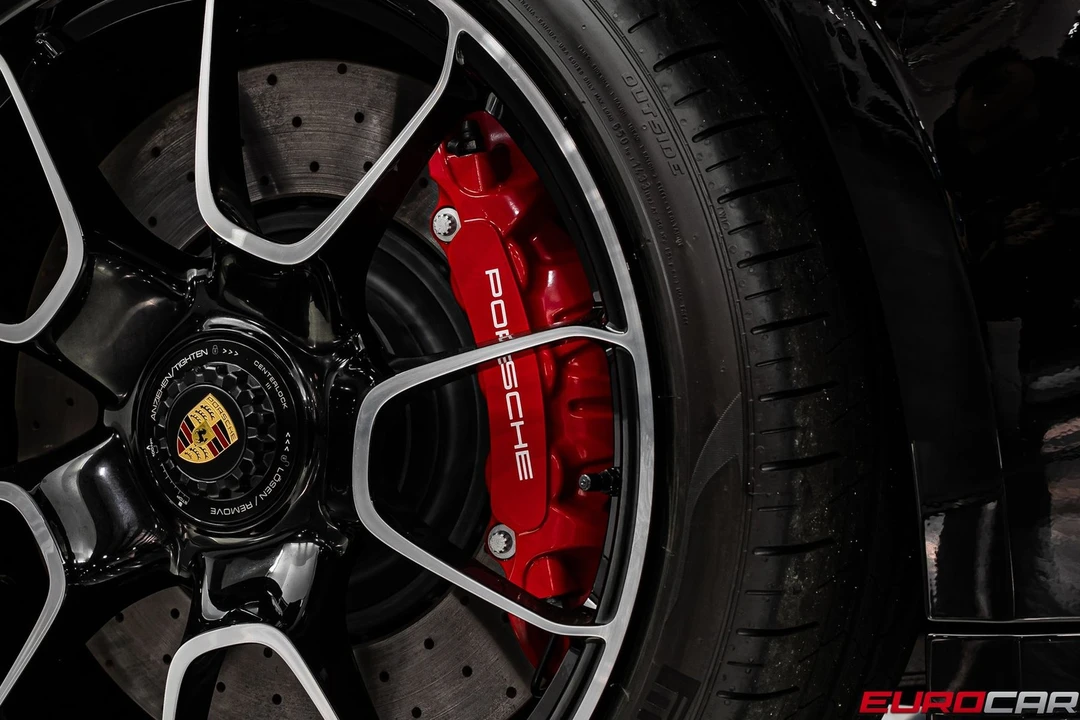 2025 Porsche 992 Turbo - Image 23 of 31