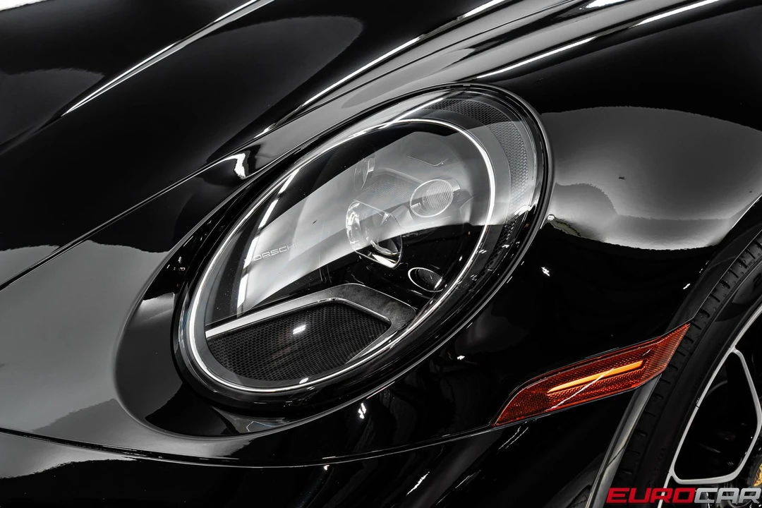 2025 Porsche 992 Turbo - Image 12 of 31