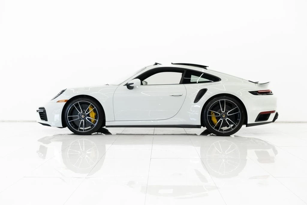 2025 Porsche 992 Turbo - Image 11 of 21