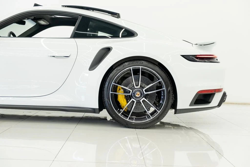 2025 Porsche 992 Turbo - Image 13 of 21