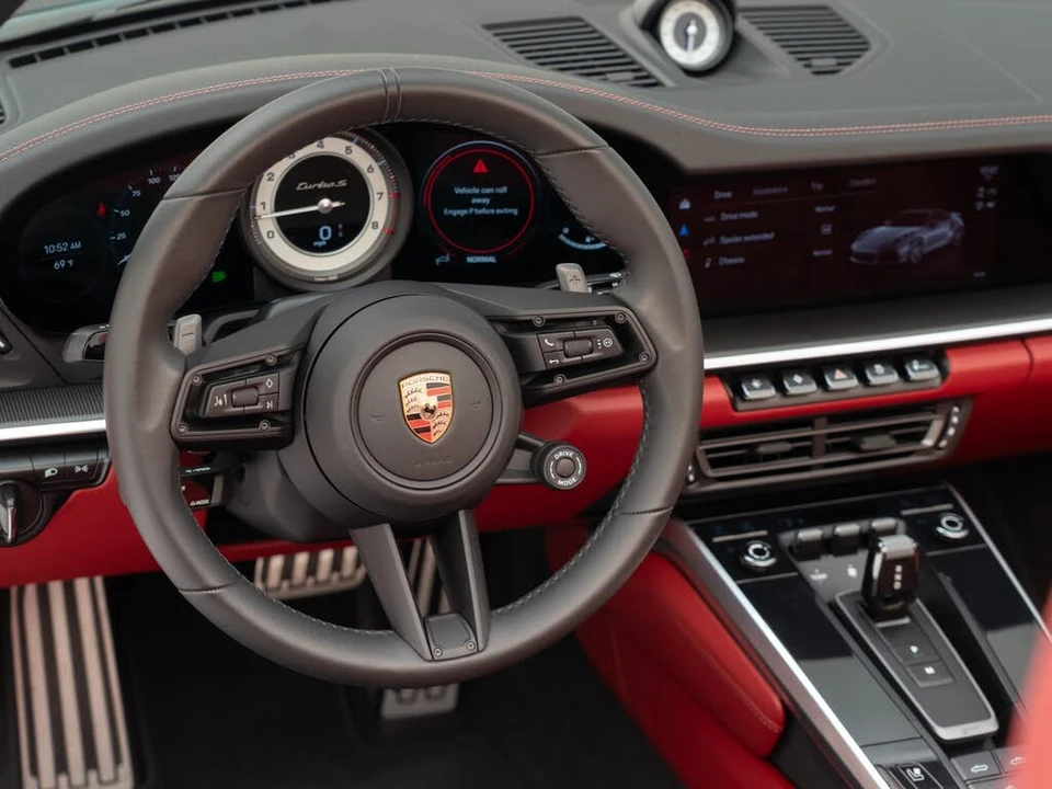 2025 Porsche 992 Turbo S - Image 20 of 31