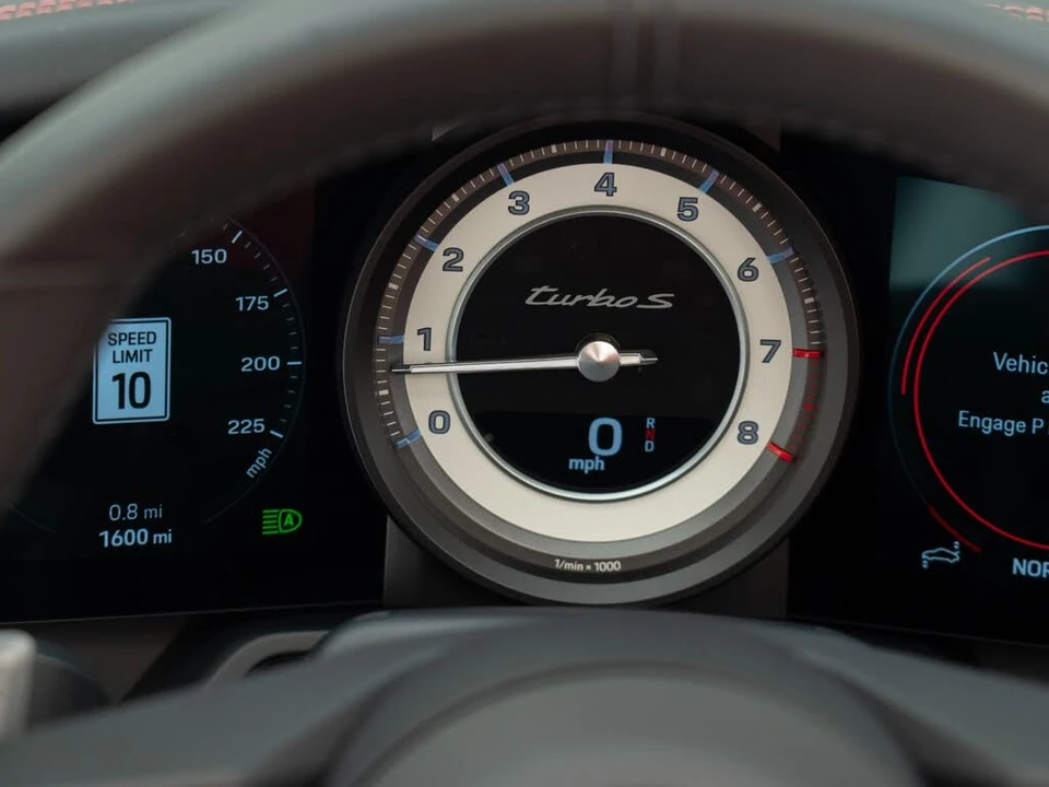 2025 Porsche 992 Turbo S - Image 24 of 31