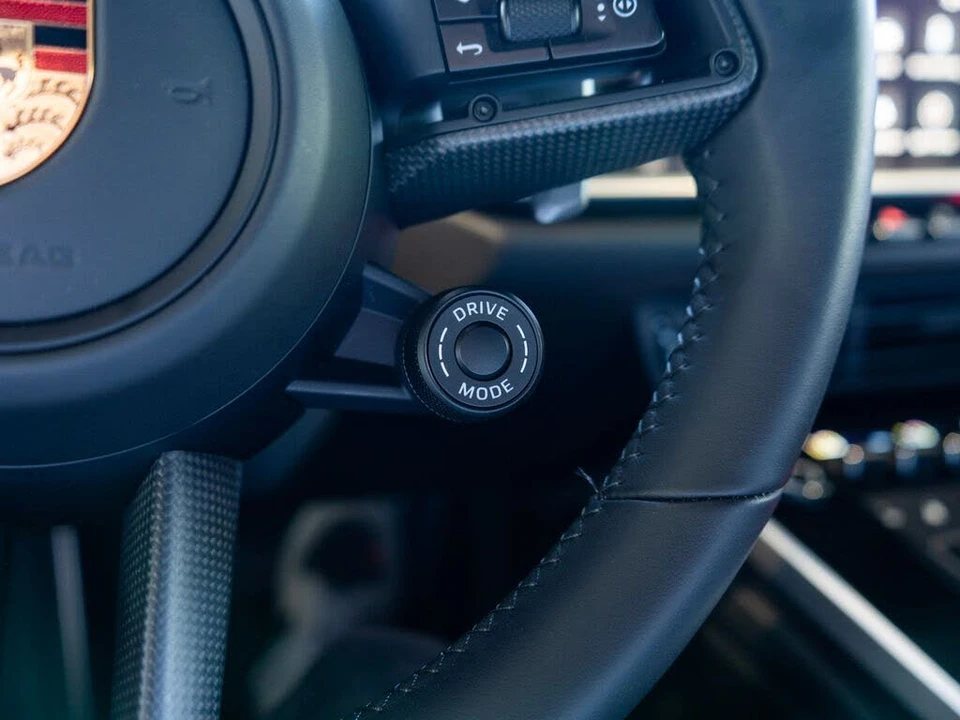2025 Porsche 992 Turbo S - Image 21 of 31