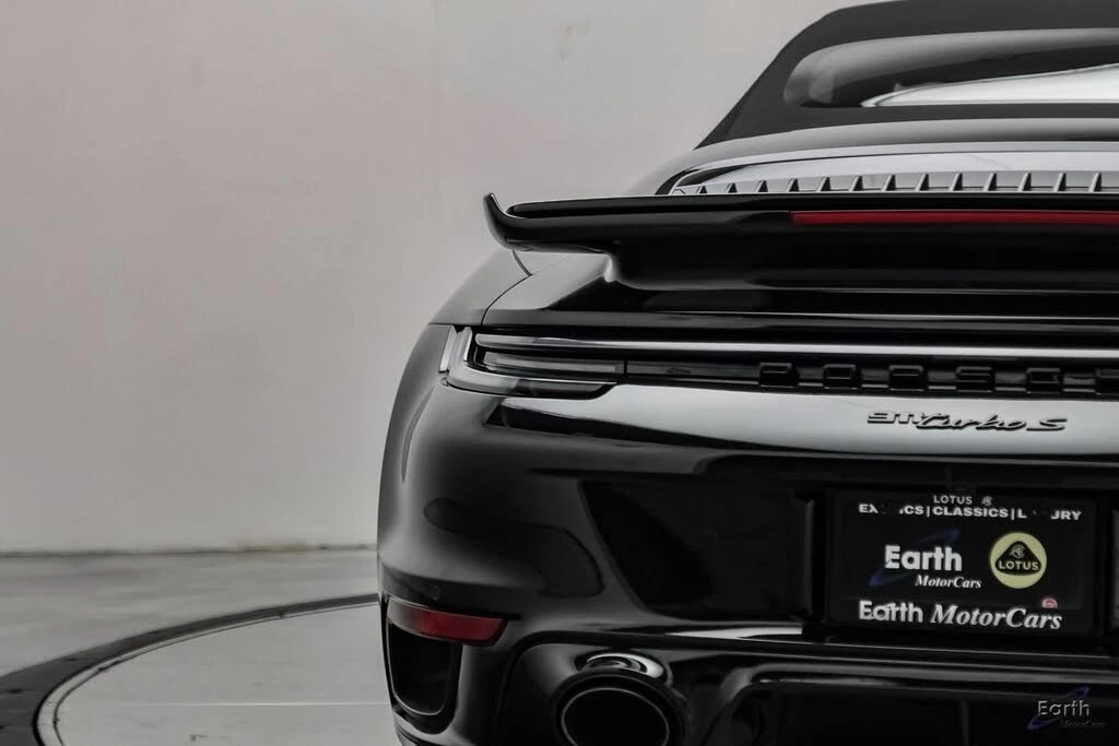 2025 Porsche 992 Turbo S - Image 17 of 31