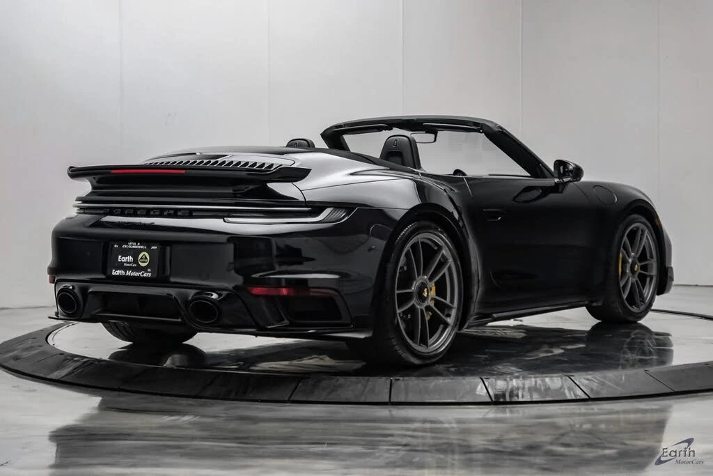 2025 Porsche 992 Turbo S - Image 21 of 31