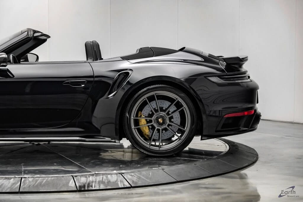 2025 Porsche 992 Turbo S - Image 11 of 31