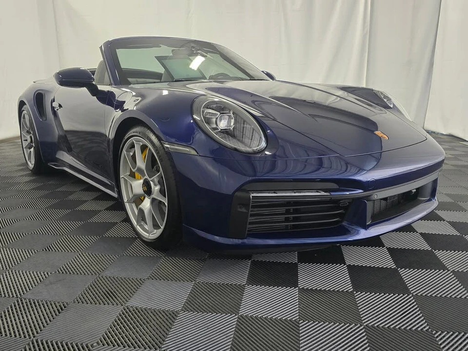 2025 Porsche 992 Turbo S - Image 9 of 31