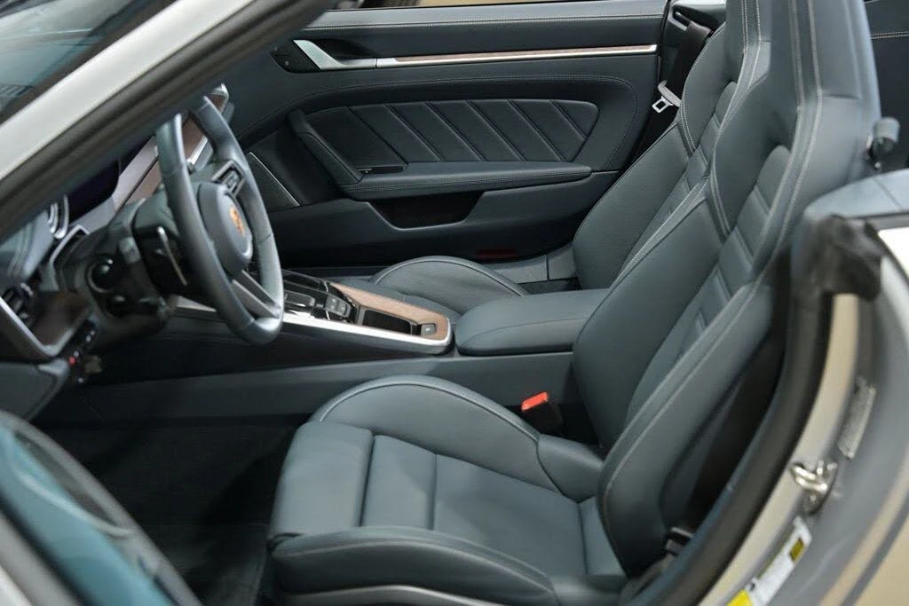 2025 Porsche 992 Turbo S - Image 25 of 31